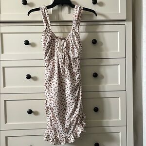 Urban Outfitters Women’s White Ditsy Floral Ruched Cottagecore Ruffle Hem Dress